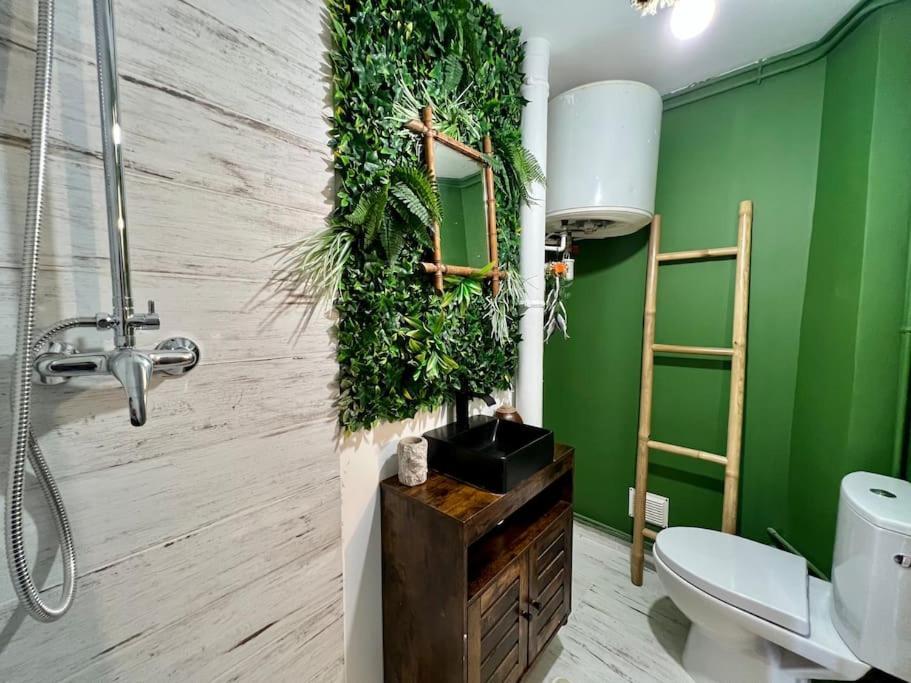Nuit Dans La Jungle - Love Room Souppes-sur-Loing Extérieur photo